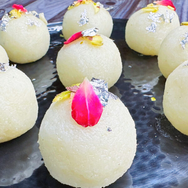 Fresh Coconut Ladoo Recipe Nariyal Ke Laddu Aayansh Kitchen