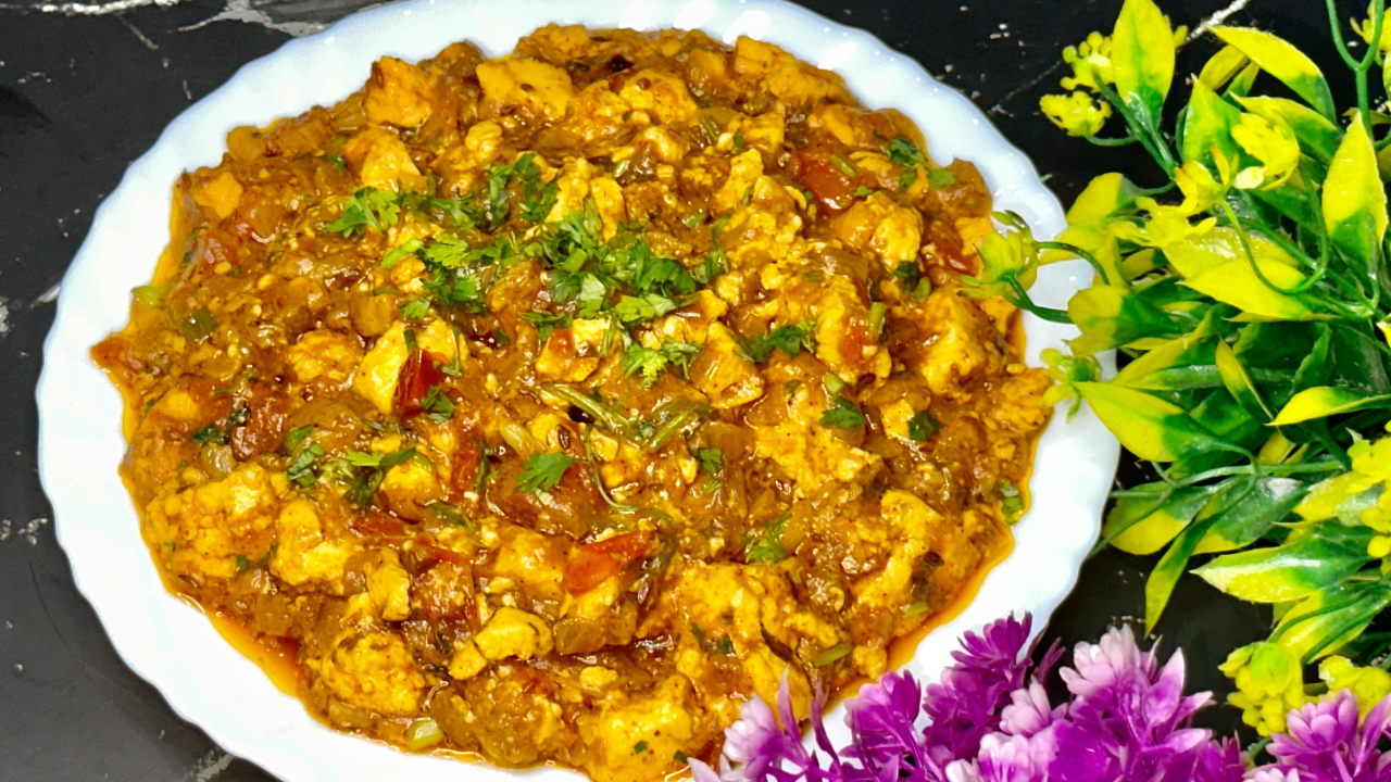 Paneer Bhurji Gravy Recipe - Dhaba Style