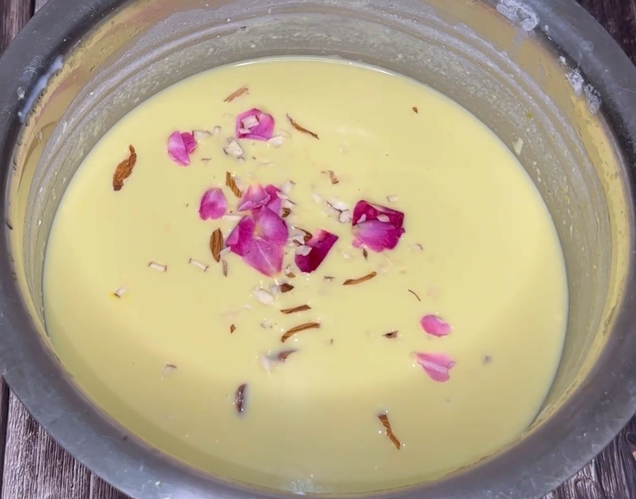 Custard milkshake recipe