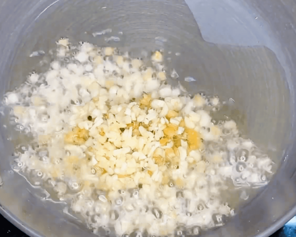 Fry ginger garlic