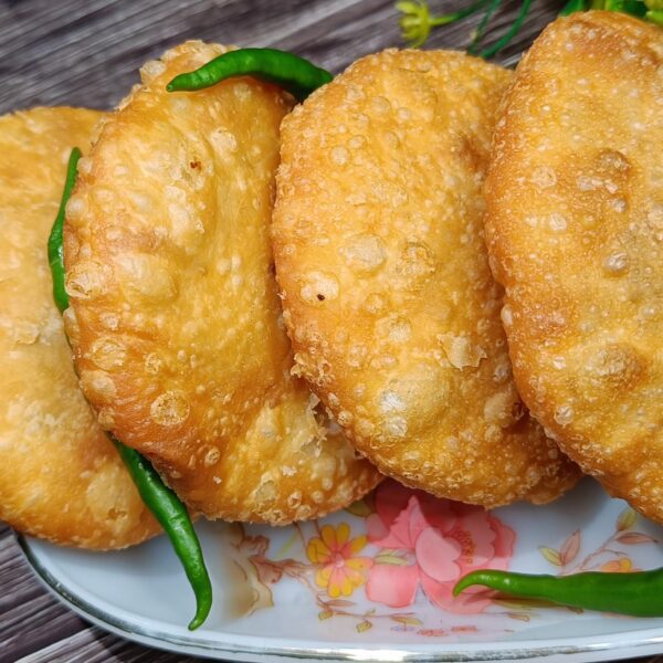 Pyaz Ki Kachori - Aayansh Kitchen