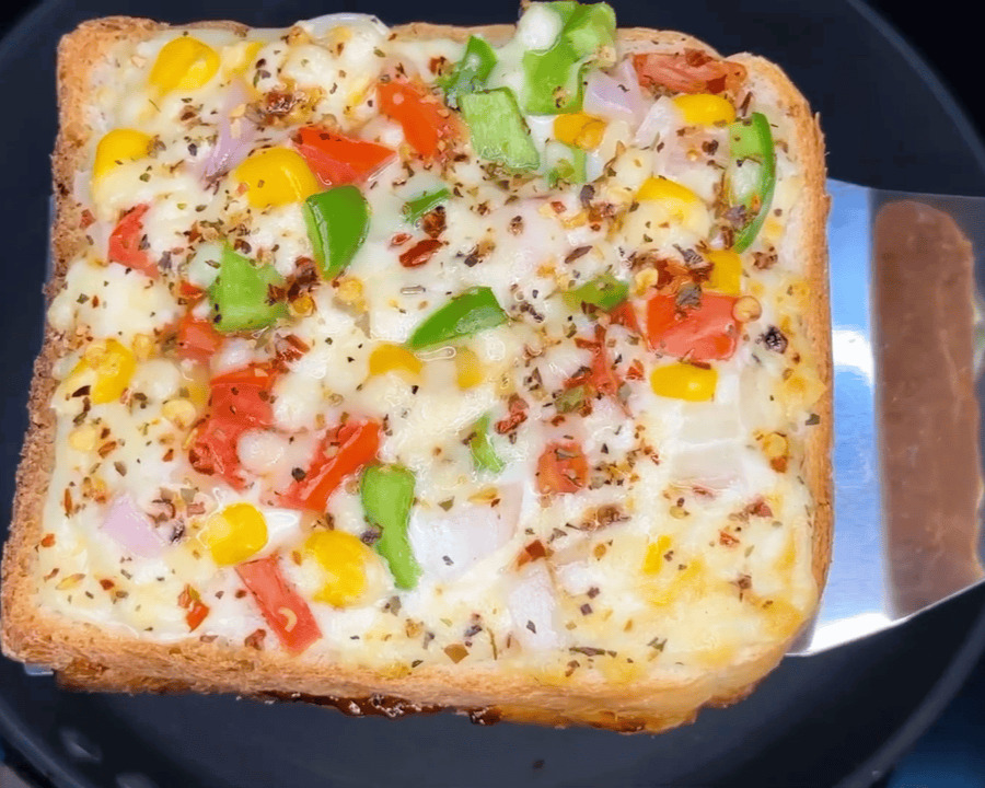 Bread Pizza recipe on Tawa