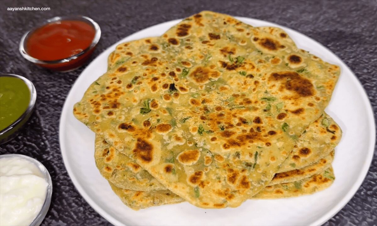 Palak Paratha Recipe: Spinach Paratha
