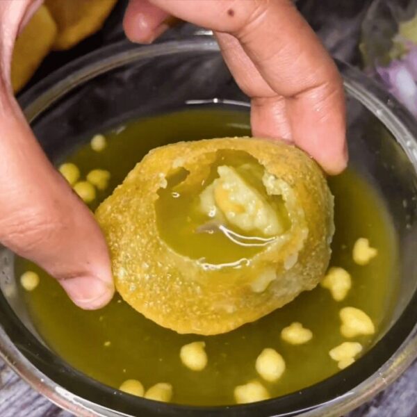 Pani Puri Recipe: Suji Golgappa Recipe