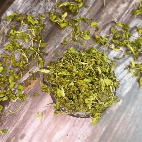 How To Make Kasuri Methi | Dried Fenugreek Leaves