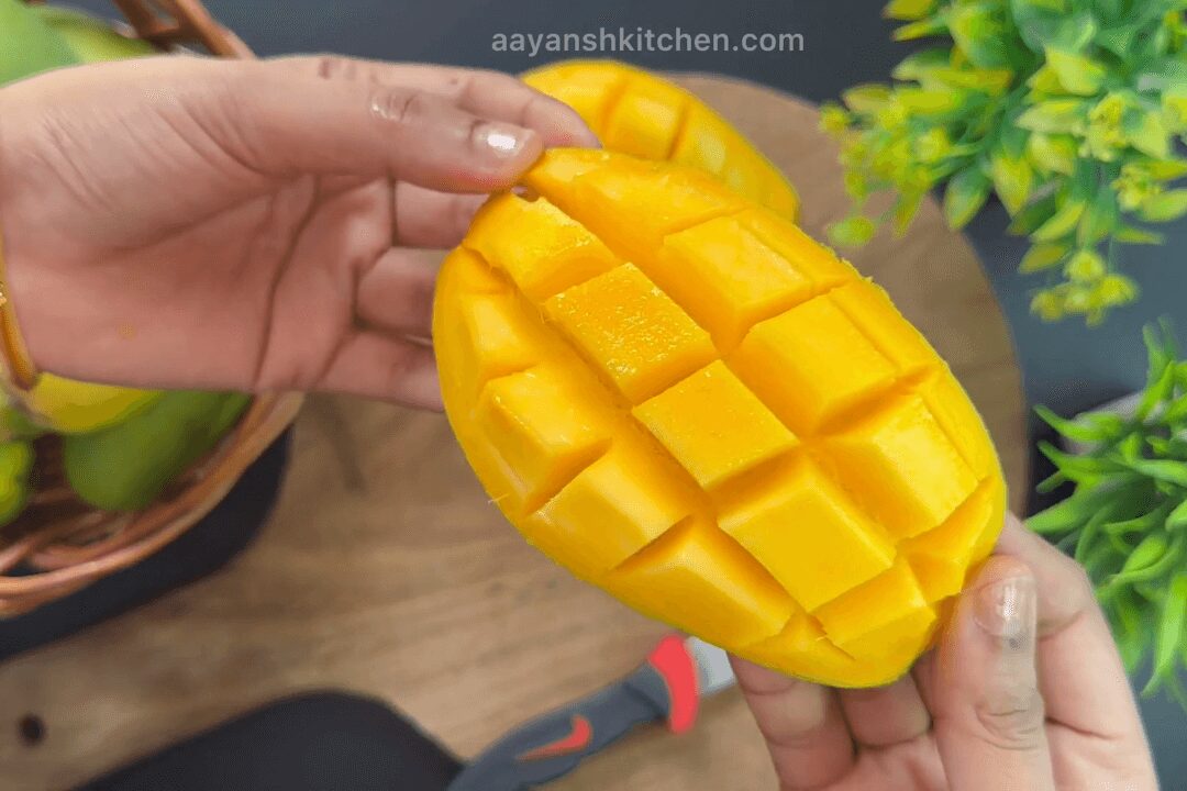 Cut Mangoes