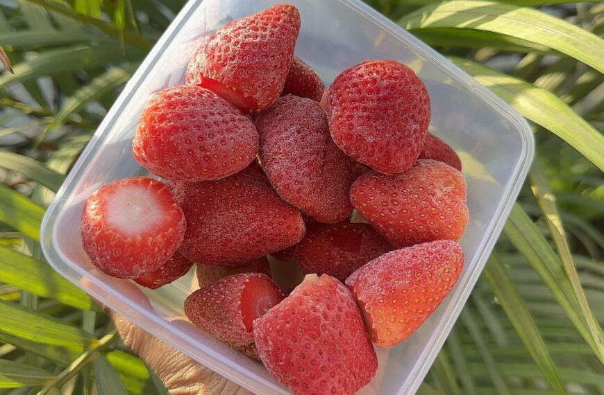 How to store Strawberries in the fridge