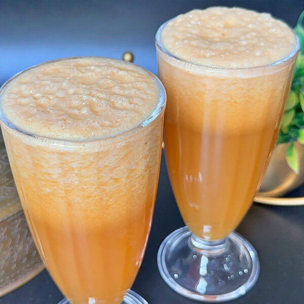 Muskmelon Juice Recipe (Cantaloupe Juice) | Kharbuja Juice