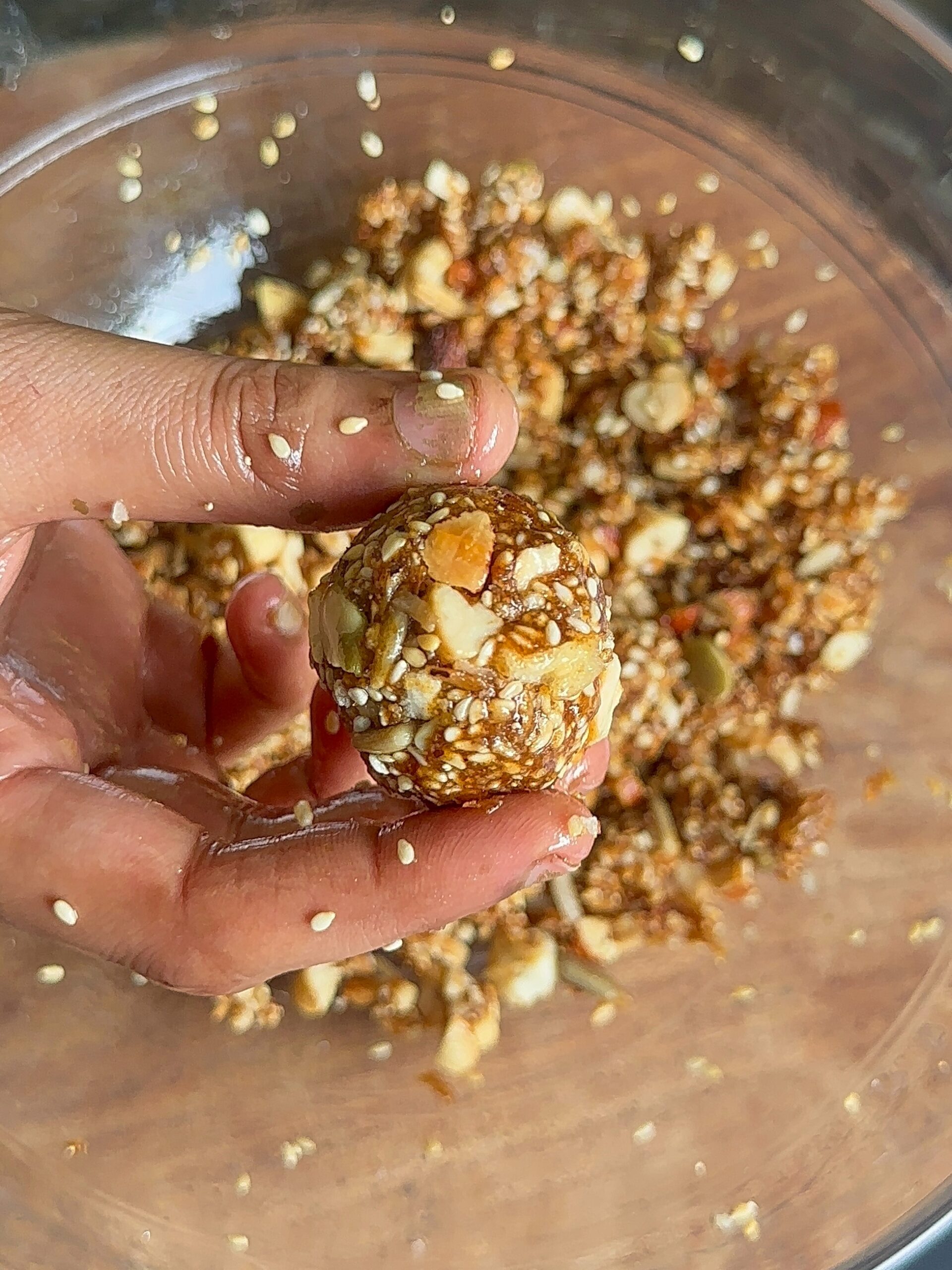 Dates Laddu Recipe | Dates Nuts Ladoo | Khajur Ladoo