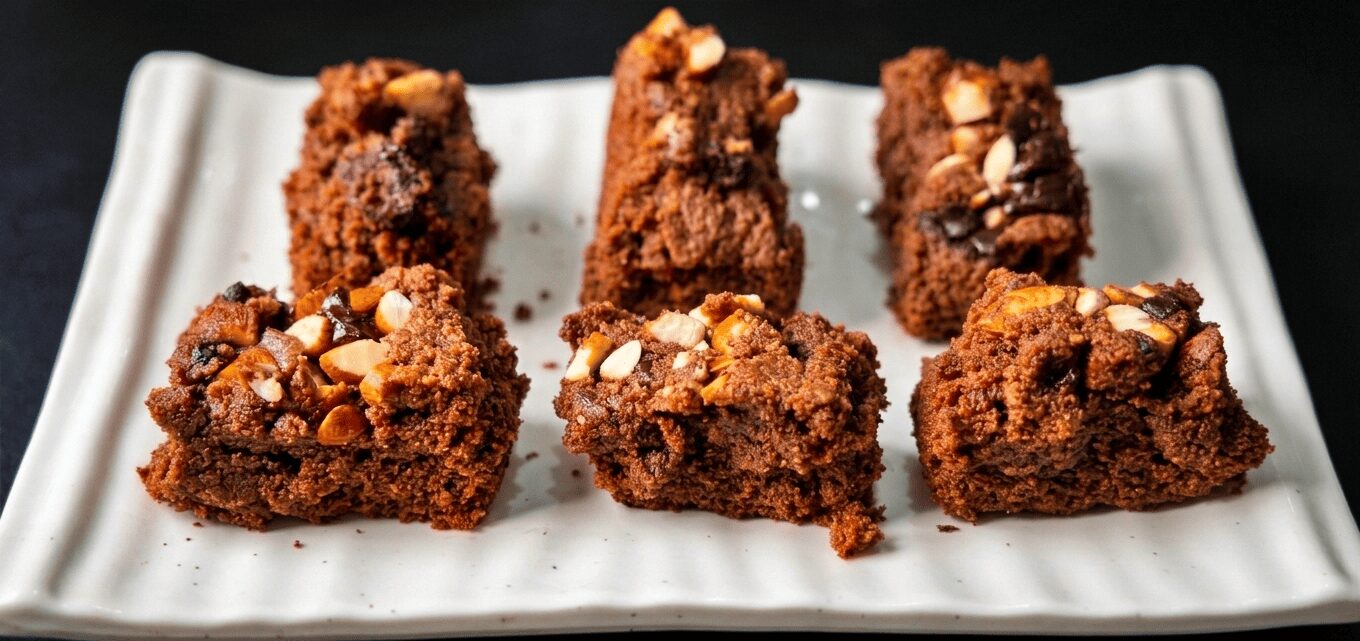 Oats and Almond Cake Recipe