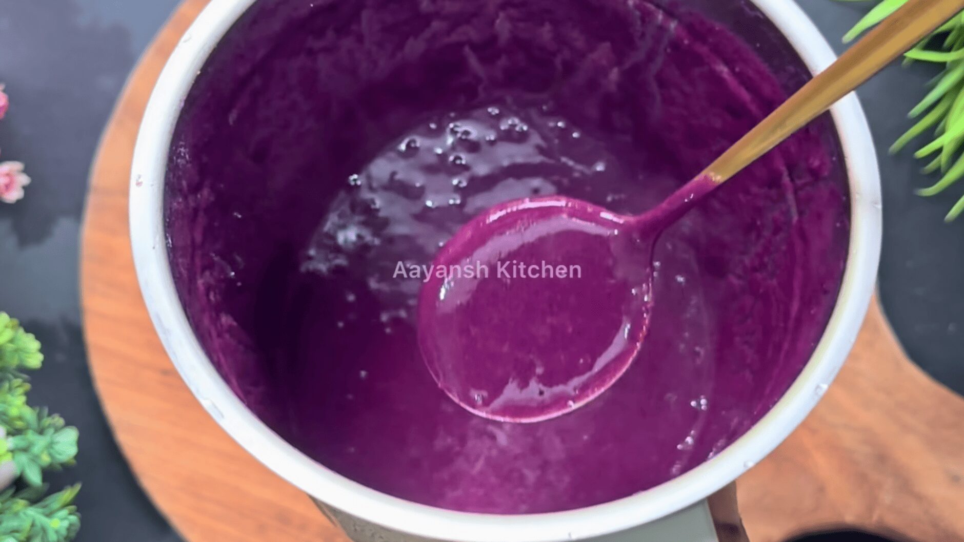 Mixture after been blended to a thick liquid consistency